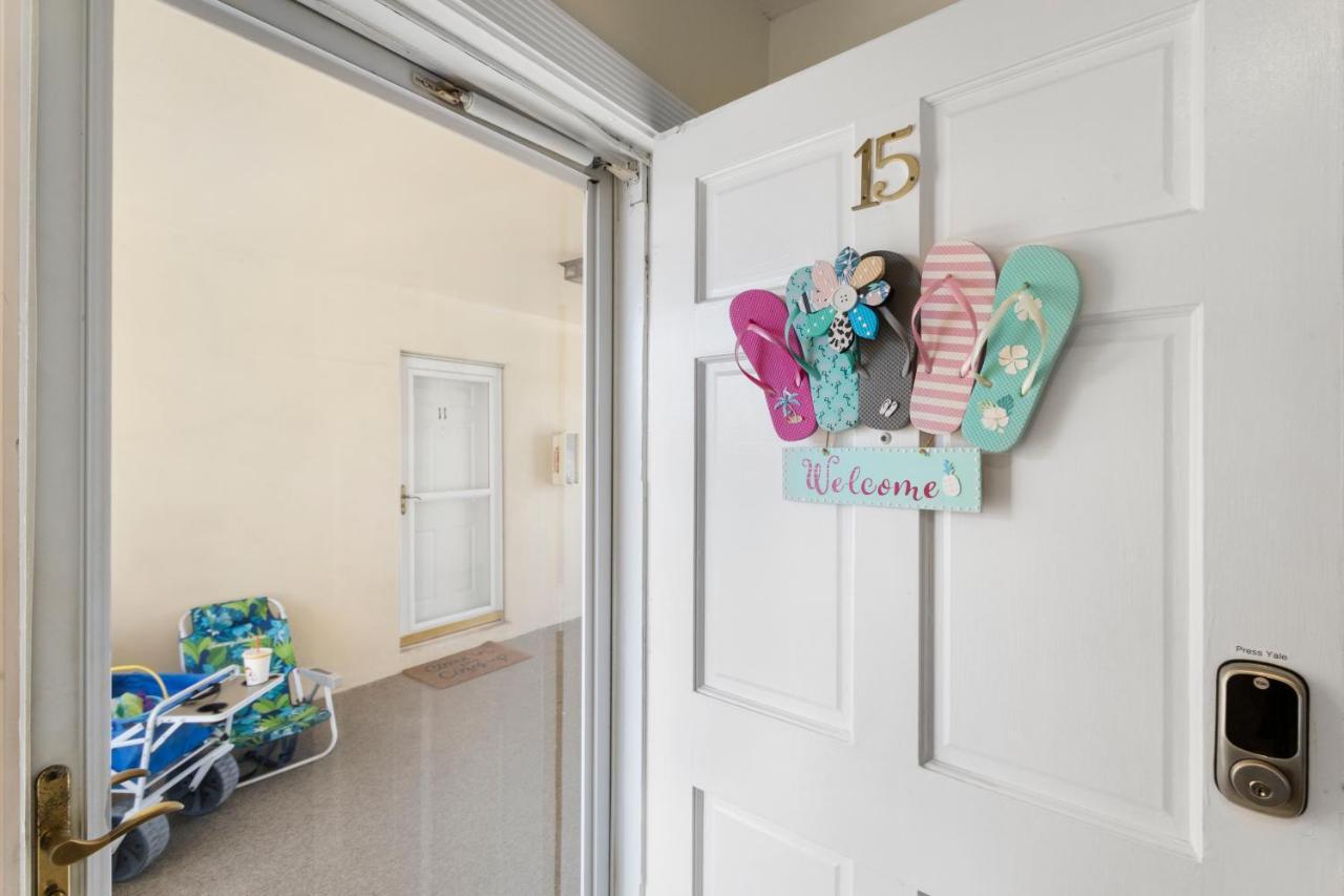 Funshine Pointe Capri Apartment St. Pete Beach Exterior photo