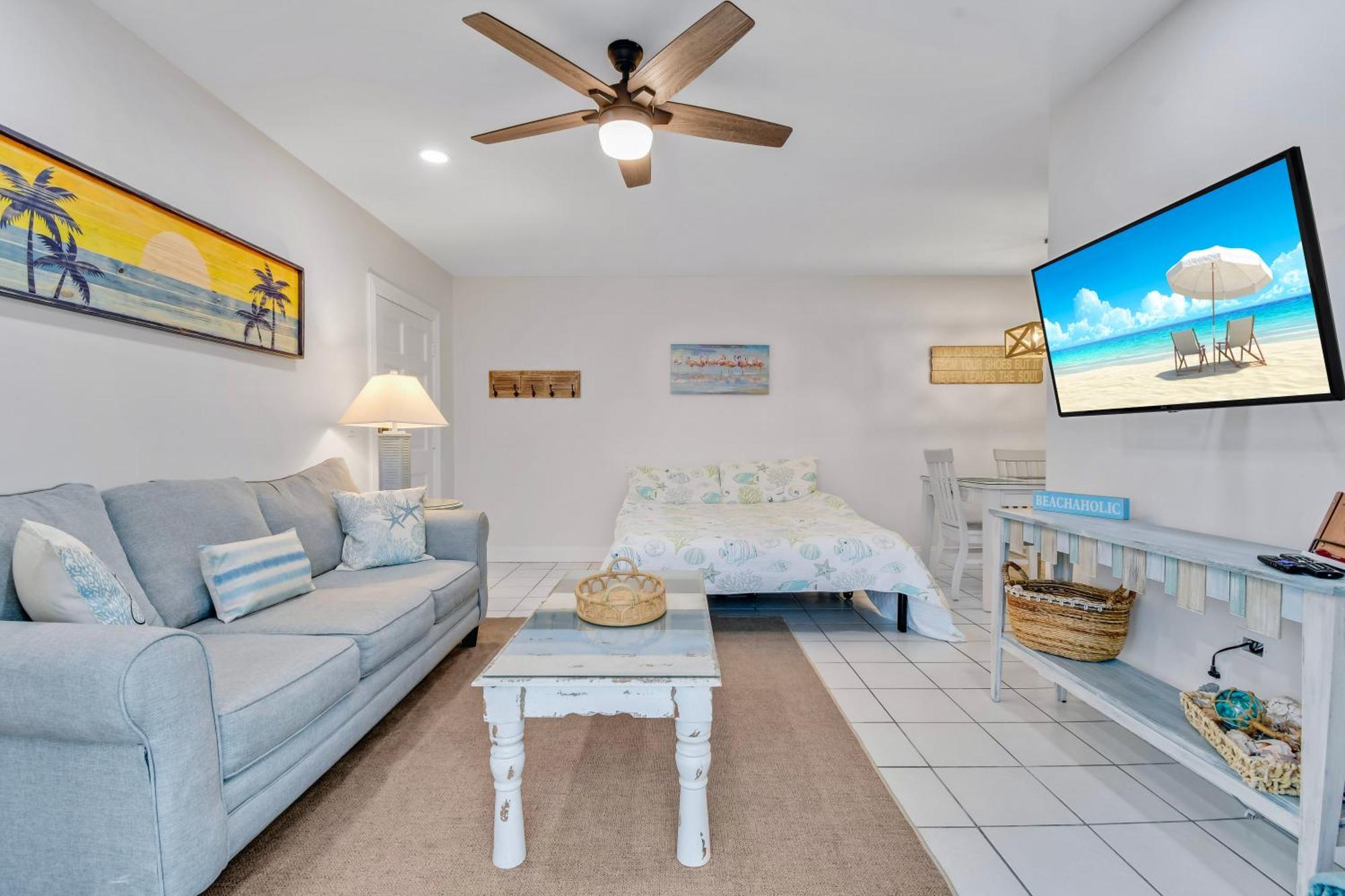 Funshine Pointe Capri Apartment St. Pete Beach Exterior photo